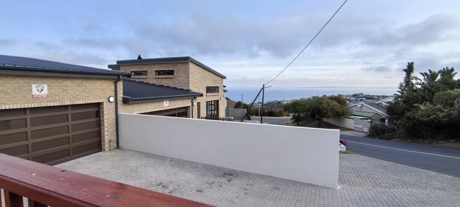 3 Bedroom Property for Sale in Dana Bay Western Cape